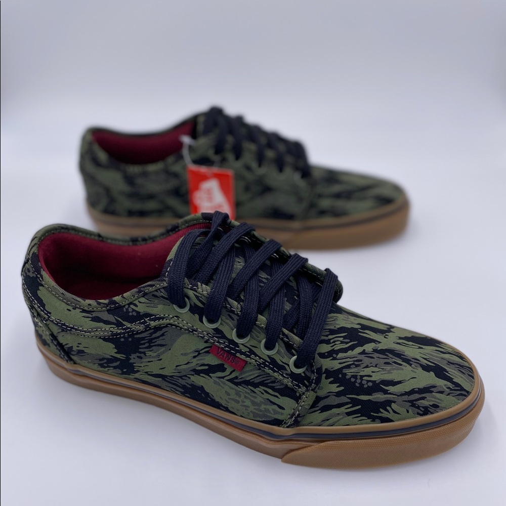 Vans Chukka Low